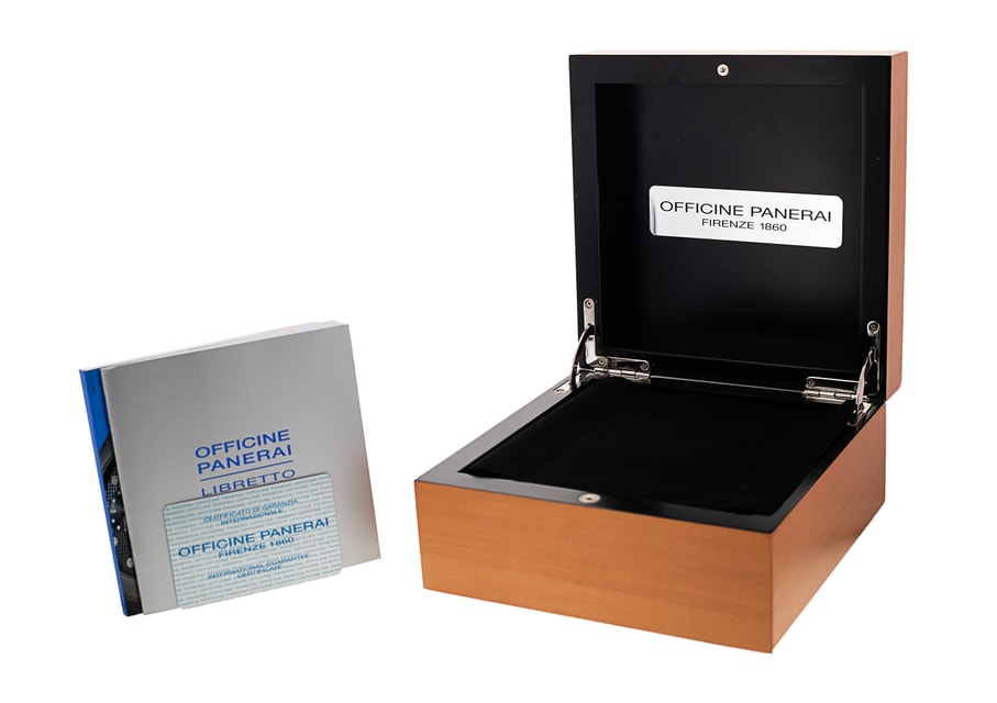 Panerai Luminor Power Reserve PAM00057 Image 4